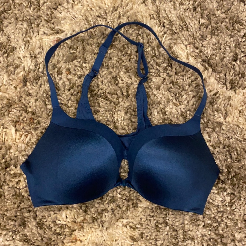Victoria’s Secret Body by Victoria Blue Racerback Push Up Bra 32A NWOT